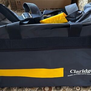 Claridge Casino Atlantic City Promo Duffel Bag navy blue and yellow NEW